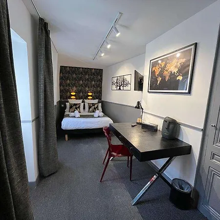 Hotel De Paris