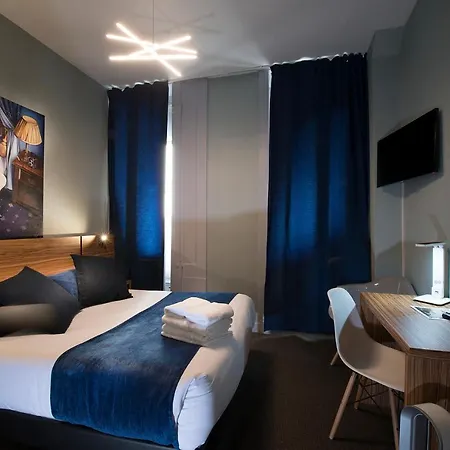 Hotel De Paris 3*