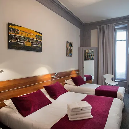 Hotel De Paris 3*