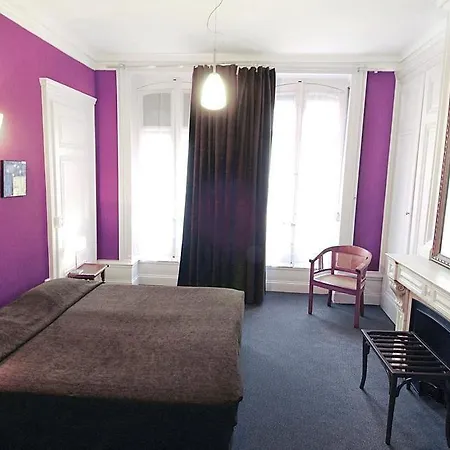 De Paris Hotell