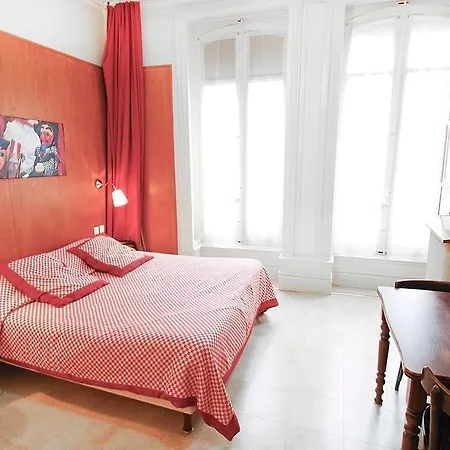 De Paris Hotel