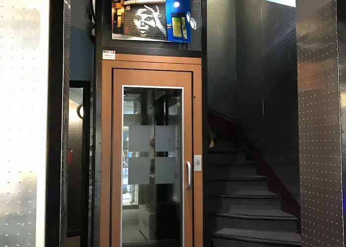 De Paris Hotel