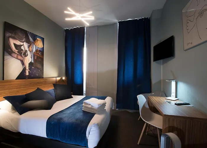 De Paris 3*