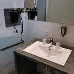 De Paris Hotell 3*