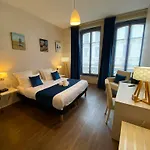 De Paris 3*