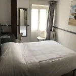 De Paris Hotell