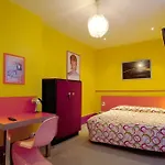 De Paris Hotell 3*
