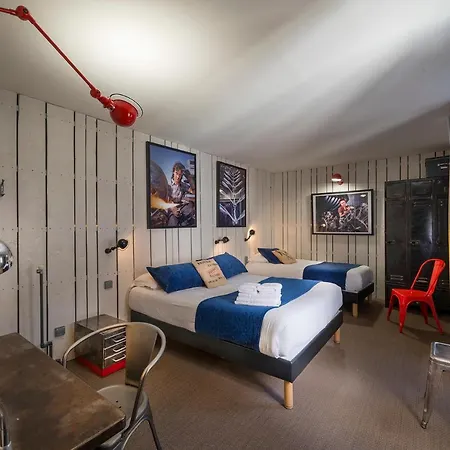מלון De Paris 3*